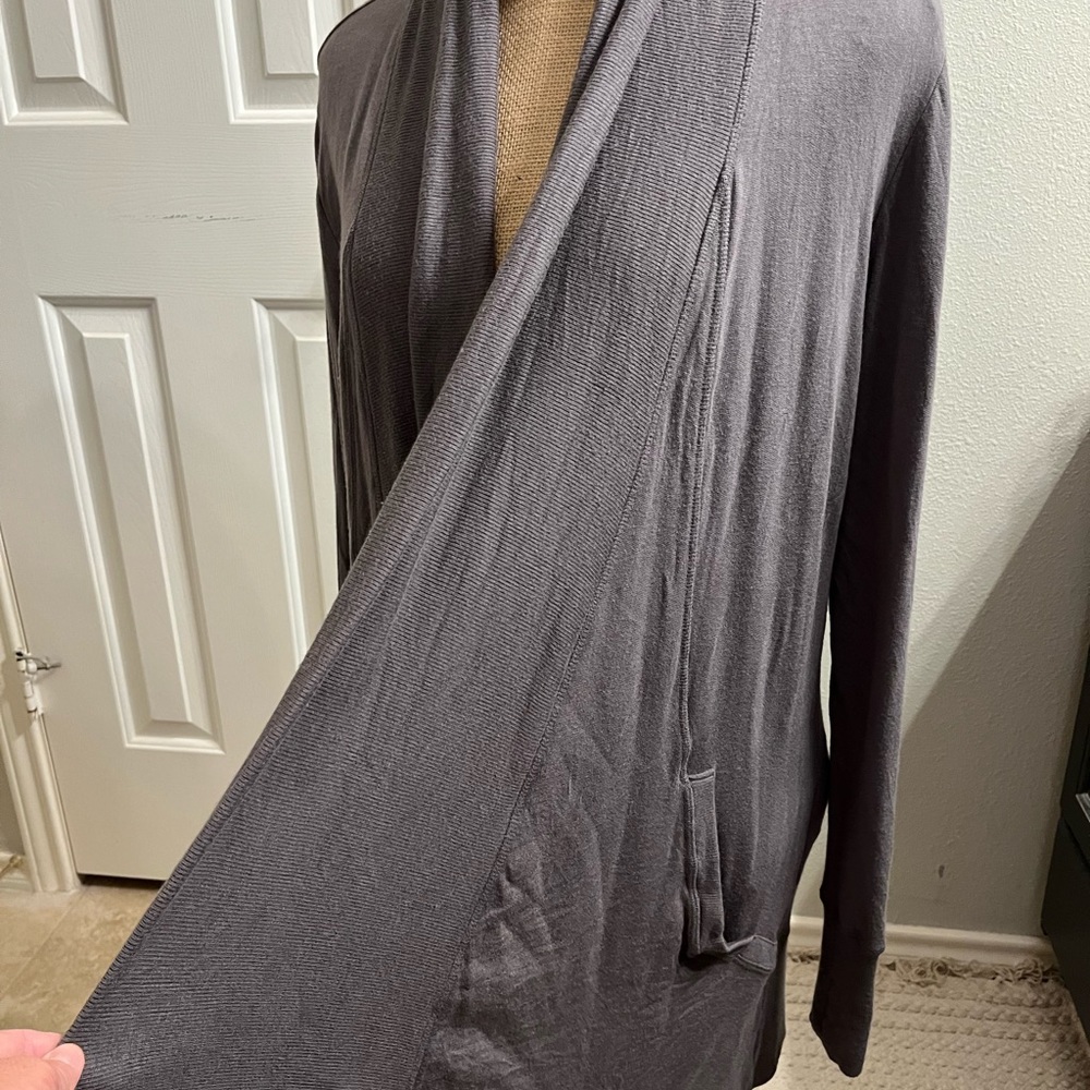 Jacket - Picture 3 of 4